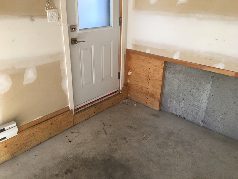 Resurfacage de plancher de garage a Longueuil - Resurfaçage de plancher de béton, sablage de béton et installation de recouvrement de béton au polyuréa