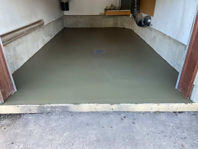 Projet cle en main decontamination de la pyrite et reconstruction de la dalle de beton - Projet clé en main pour pyrite, demolition du béton, excavation, évacuation de la pierre contaminée, réparation de fissures, coule de beton