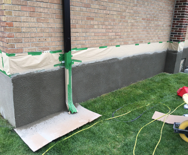 Preparation de finition de solage et crepis - Sablage, préparation pour installation de crépis sur un solage réseidentiel à Longueuil